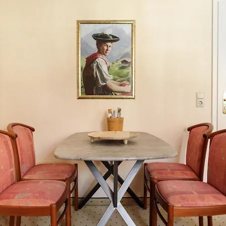 Loewenbraeu Am Kohlmarkt فيرنغروده