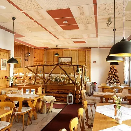 Loewenbraeu Am Kohlmarkt فيرنغروده