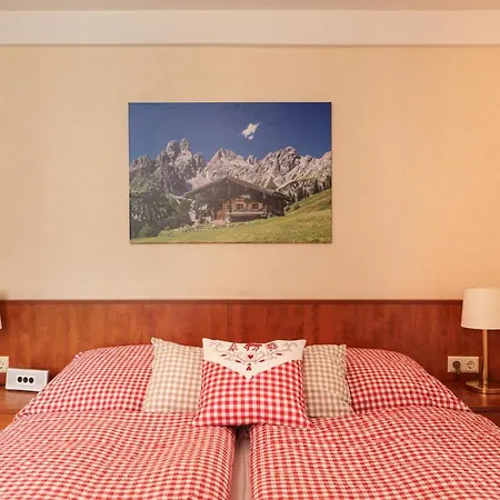 Loewenbraeu Am Kohlmarkt 3* فيرنغروده